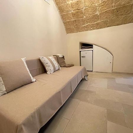 La Piccola Sanremo - Room & Coffee - Monopoli Eksteriør billede